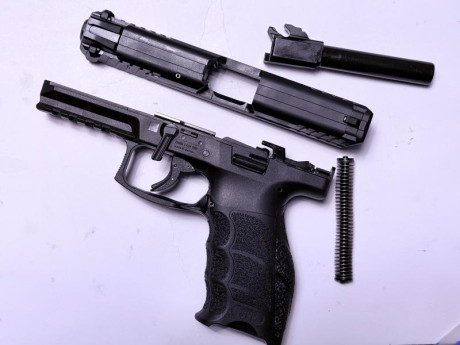 Vendo HK SFP9 totalmente nueva a estrenar, no se ha disparado ni para probar. Cañón de 4 pulgadas y miras 01