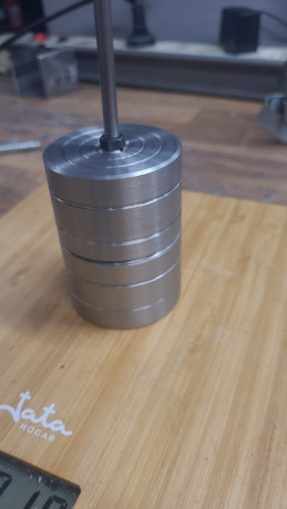 Se realizan encargos de mecanizado en general con torno y/o fresadora completamente artesanales.
Puertos 21