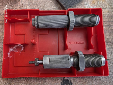 Vendo Dies 300 wing mag nuevos sin extrenar.
60 euros, estan en Barcelona. telf. 629955526 00