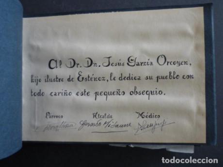  EN RECUERDO Y HOMENAJE A LOS QUE YA NO ESTÁN. 

Si pones en  GOOGLE    PASAPORTES EN LA MEMORIA   da 91