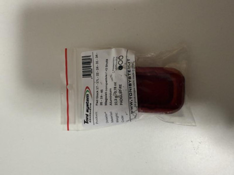 Se vende lote de piezas Glock, junto o por separado, gastos de envío a cargo del comprador. 

1-contrapeso 30