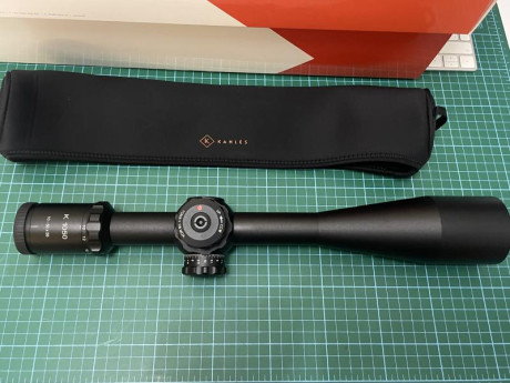 Se vende visor kahles prácticamente nuevo 
Precio 2000€ 01