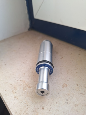 Accesorios sobrantes que tengo da la LESHIY CLASSIC:

Baffles original - 10€ + portes
Empuñaduras impreso 31