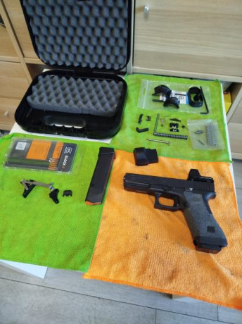 Año de fabricación: febrero 2021. Repuestos de prácticamente todas las piezas. Trabajo del agarre con 01