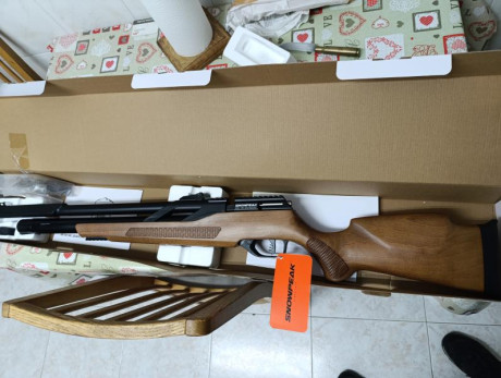 Hoy me he comprado una T-rex 4,5 madera. Todavía no se ven casi de madera, alguna por aquí? Tengo que 02