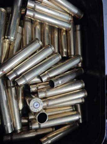 200 Vainas inertes, con un solo uso, del calibre 3006
Limpias y pulidas. 80€

190 vainas inertes, con 120