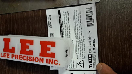 Se incluyen los cuatro  calibres recortadores mas la manivela
Estan como nuevos
35 euros mas gastos de 11