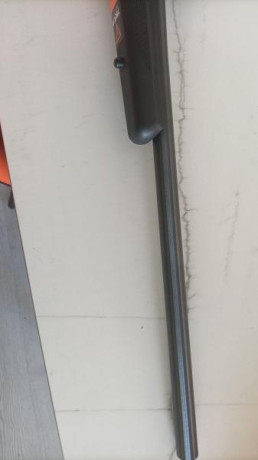 Lo dicho vendo este Tikka nuevo 20 disparos en galeria
precio 1100€ portes aparte 02