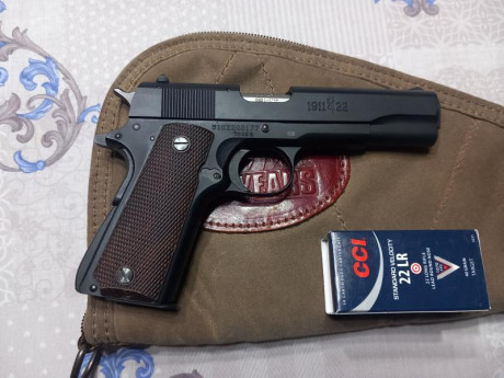 Vendo pistola Browning 1911 22 , cal. 22, réplica conmemorativa de la Colt 1911 en su 100 aniversario.

La 00