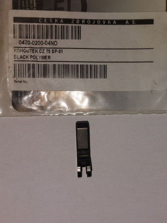 Venco martillo para CZ 75 SP01.
 Es nuevo sin usar.

50 € envío incluido.

 photo_2025-12-28_11-17-48.jpg 01