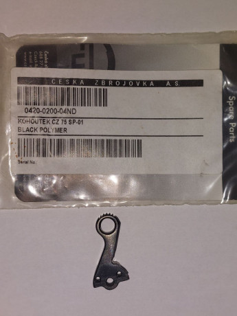 Venco martillo para CZ 75 SP01.
 Es nuevo sin usar.

50 € envío incluido.

 photo_2025-12-28_11-17-48.jpg 00