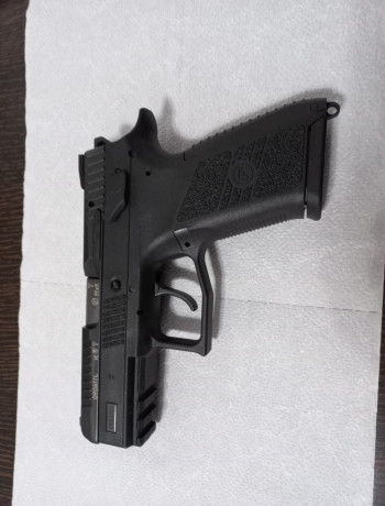  ***ÚLTIMA REBAJA, NUEVO PRECIO 1400 €*** 

Vendo pistola CZ P07 calibre 9MM., con kit kadet específico 22