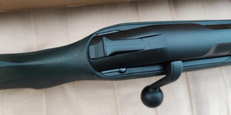 Para estrenar Blaser R8 profesional 30-06  se encuentra en Barcelona capital,3200 euros, no cambios.610924909 41