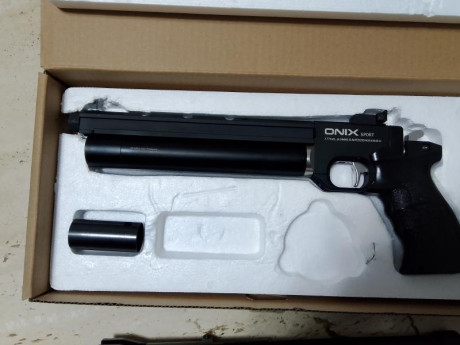 . Vendo pistola de pcp  Onix sport del 4,5 comprada en el verano del 2024 con muy pocos tiros,tiene mejorado 00