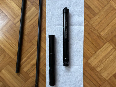 Vendo depósito hw100 sin fugas. 175 centímetros cúbicos. Revisado recientemente por eso tiene esas marcas. 02