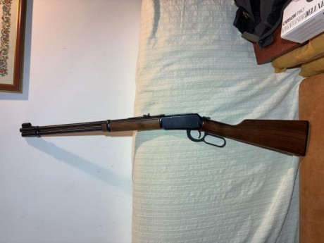 VENDO WINCHESTER 94. CAL 3030 EN UN  MAGNIFICO ESTADO  TANTO MADERAS COMO PAVON TODO ORIGINAL 
 ESTA EN 02