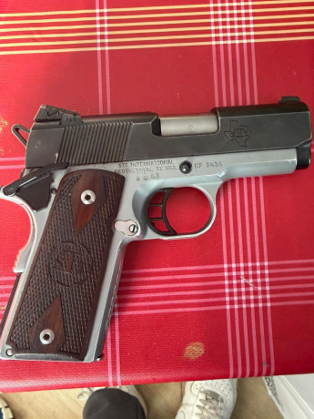 Mi compañero de club vende su pistola STI Escort.
Precio: 850 €.
La pistola se encuentra en Barcelona.
Guiada 00