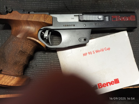 Buenos días.
Vendo Benelli MP90S World CUP 22LR con dos cargadores, maletín original y con los documentos 00
