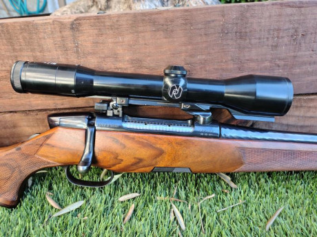  Buenas tardes

Pongo en venta un Steyr Mannlicher Luxus Stutzen en calibre 270W.

* Cañón de 20"
* 00