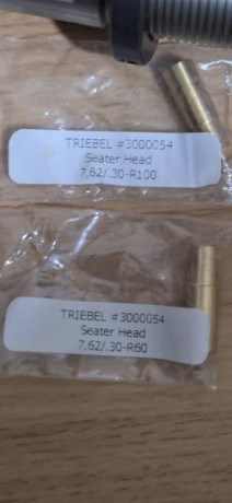 Pongo la la venta los siguientes accesorios relacionados con la recarga:


1.- 1 caja de almacenamiento 10