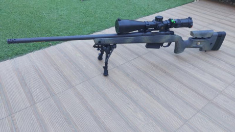 Se vende pack de caza rececho, o PRS precisión con el siguiente contenido:

- Rifle Bergara de reestreno, 11