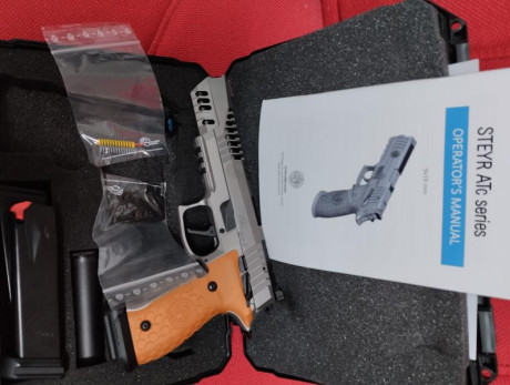 Vendo pistola semiautomática Steyr Rock ATC de 6 pulgadas en 9mm. Pistolón de acero inoxidable, disparador 11