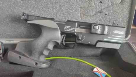Se vende Walther SSP va con dos cargadores, maletín original y contrapeso fijo de aluminio y el inercial. 02