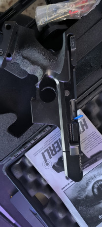 Buenas , por cese de afición vendo mi Hammerli sp 20 calibre 22 .
no busco cambios .
El precio son 700 00