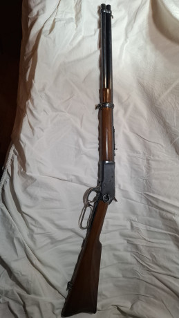 Rifle palanquero Tigre,Garate Aniuta del calibre 44-40 en buen estado,es de un amigo y se encuentra en 01