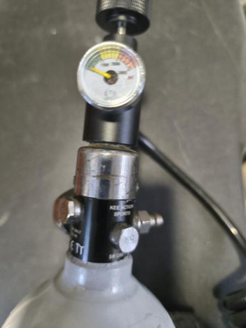 Se vende botella de pcp con grifo nuevo y un segundo regulador de recambio
Precio 90€ 00