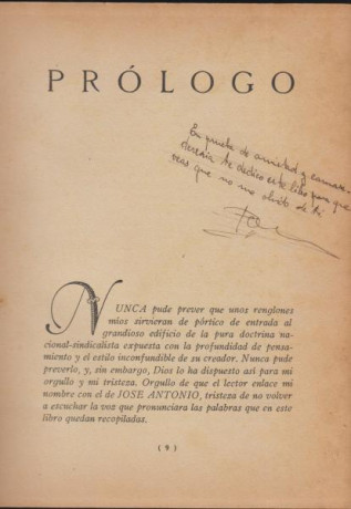  EN RECUERDO Y HOMENAJE A LOS QUE YA NO ESTÁN. 

Si pones en  GOOGLE    PASAPORTES EN LA MEMORIA   da 131