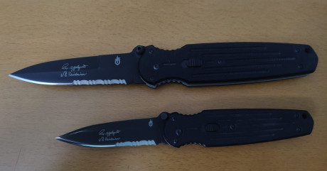 Vendo estás 4 navajas de mi colección.
Se trata de 2 Gerber Replica Applegate. Una con hoja de 9 cm y 00