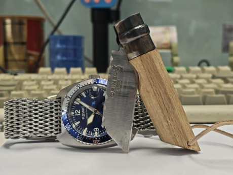 Saludos compañer@s  , de la unión de estas dos aficiones, animo a que compartáis fotografías de vuestros 90