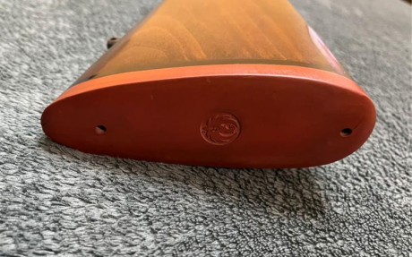 Hola compañeros 
Pues nada que pongo en venta este cañón del 458WM en perfecto estado de maderas y aceros.
Con 51