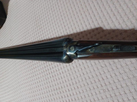 Escopeta Garbi 12/70, media pletina y estractora,  *** y *, 71 cm de cañón en muy buenas condiciones. 00