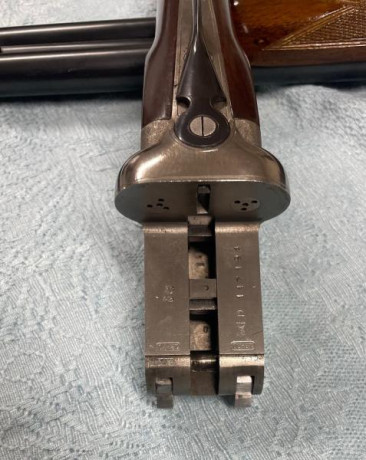 Ugartechea modelo jabalí calibre 12, en perfecto estado original, sin golpes ni rayaduras. Modelo de sobras 00