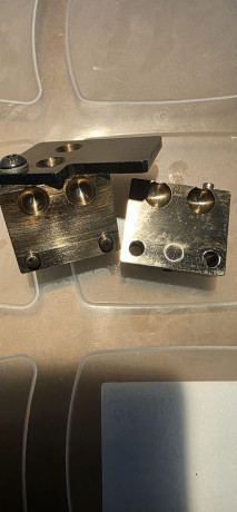 Se vende casi nuevo, poco uso

1x .354 Bola  70 euro mas portes
1x .378 Bola  70 euro mas portes
1x .452 12