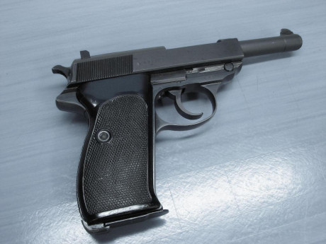 Buenos dias, desearía saber si una WALTER P38 fabricada en ULM parece que en noviembre del 59 y nº de 82