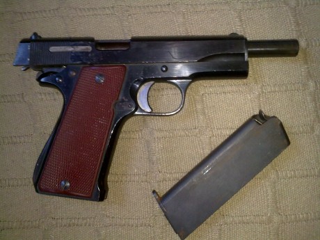 Próximas subastas de armas en las provincias de Barcelona, Valencia y Madrid. Para más información: https://www.guardiacivil.es/quesomos/organizacion/operaciones/icae/subastas.jsp

 111