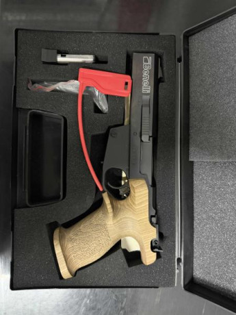 Buenas compañeros,

pongo a la venta mi  Benelli p95E del 2025  con muy poco uso (6 entrenamientos y dos 02