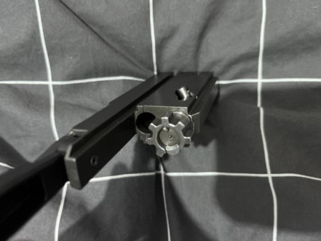 En venta este rifle emblemático HK SL8 222RM


Arma + cargador + bípode, sin óptica pero con alza y miras 12