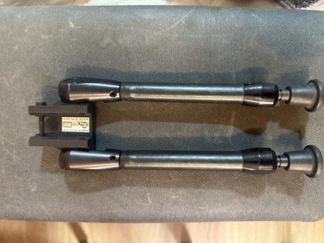 Vendo bipode de un izmash tigr el cual llevaba montado en la culata de polimero pero ahora llevo la culata 01