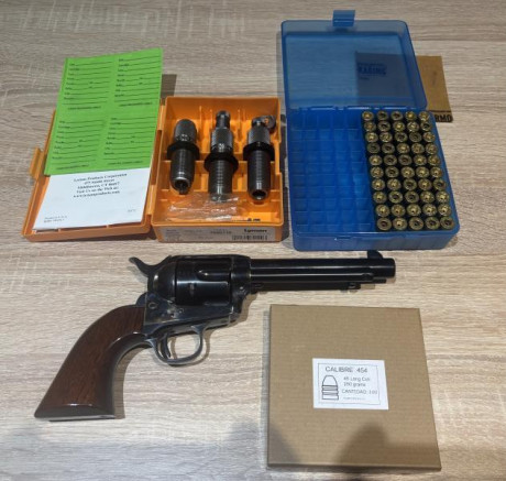 Uberti 5 1/2” en calibre 45lc
Está en Pamplona 
550,-€ + gastos de envío si fuera necesario 
No se vende 01