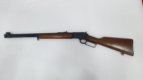 Se vende carabina Marlin de palanca modelo golden 39 AS 
Cañón corto.
Desmontable.
Guiable tanto en E 12