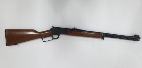 Se vende carabina Marlin de palanca modelo golden 39 AS 
Cañón corto.
Desmontable.
Guiable tanto en E 11