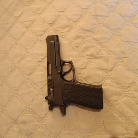 Vendo pistola Star 30M en buen estado . Funciona perfectamente. Se encuentra en Toledo, precio 280€ si 01