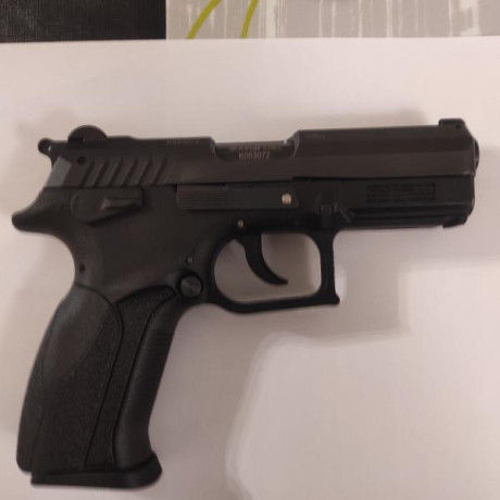 -Hola,
pongo a la venta parte de mi colección de pistolas de fogueo.
Están inscritas en libro coleccionista, 01