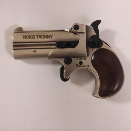 -Hola,
pongo a la venta parte de mi colección de pistolas de fogueo.
Están inscritas en libro coleccionista, 30