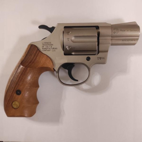 -Hola,
pongo a la venta parte de mi colección de pistolas de fogueo.
Están inscritas en libro coleccionista, 71