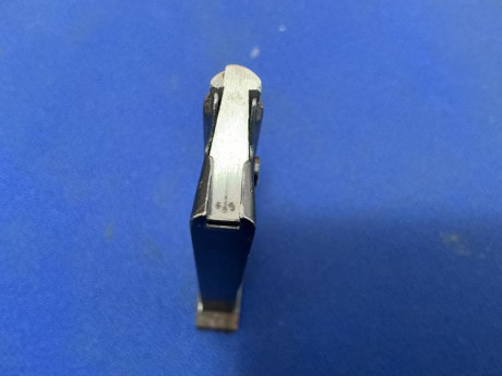 Se vende cargador Astra TS22 con talón de madera.
35€ 
Envío 6€
Pago por Bizum.
VENDIDO 02